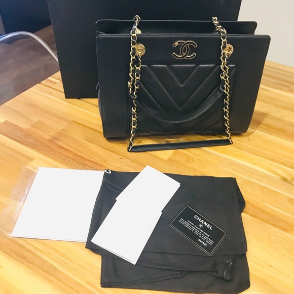 Charnel Large size / Limmited addition - Picture 2 of 3